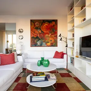 Life View With Terrace R&r Appartamento Milano